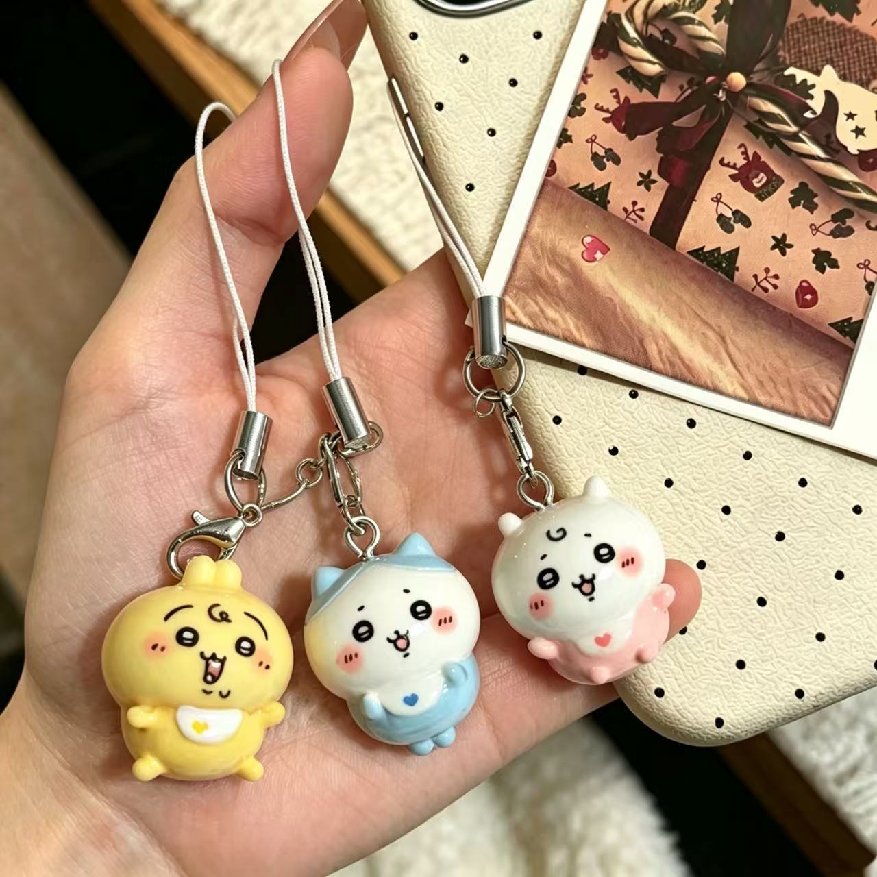 귀여운 미니 레진 펜던트, 귀여운 아기옷을 입은 우사기 - Resin Art Hanging 리뷰 및 가격