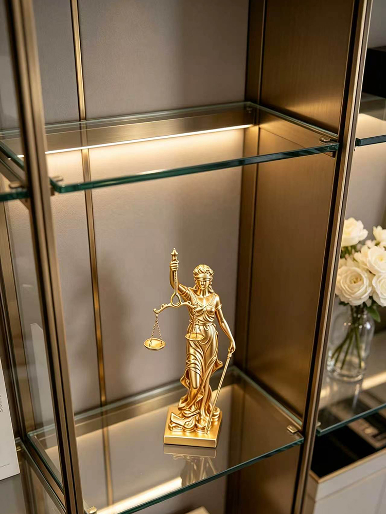 럭셔리 골드 정의의 상징 조각 장식품 거실 입구 TV  - Resin Art Gift For Anniversary 리뷰 및 가격